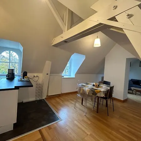 Le Square : Climatise En Centre Apartment *