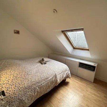 Le Square : Climatise En Centre Apartment