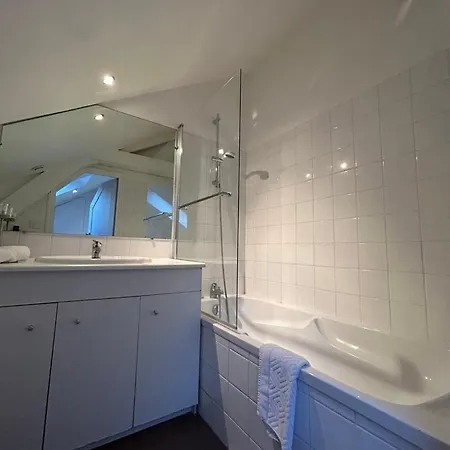 Apartment Le Square : Climatise En Centre *