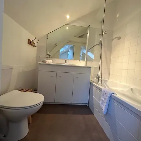 Le Square : Climatise En Centre Apartment